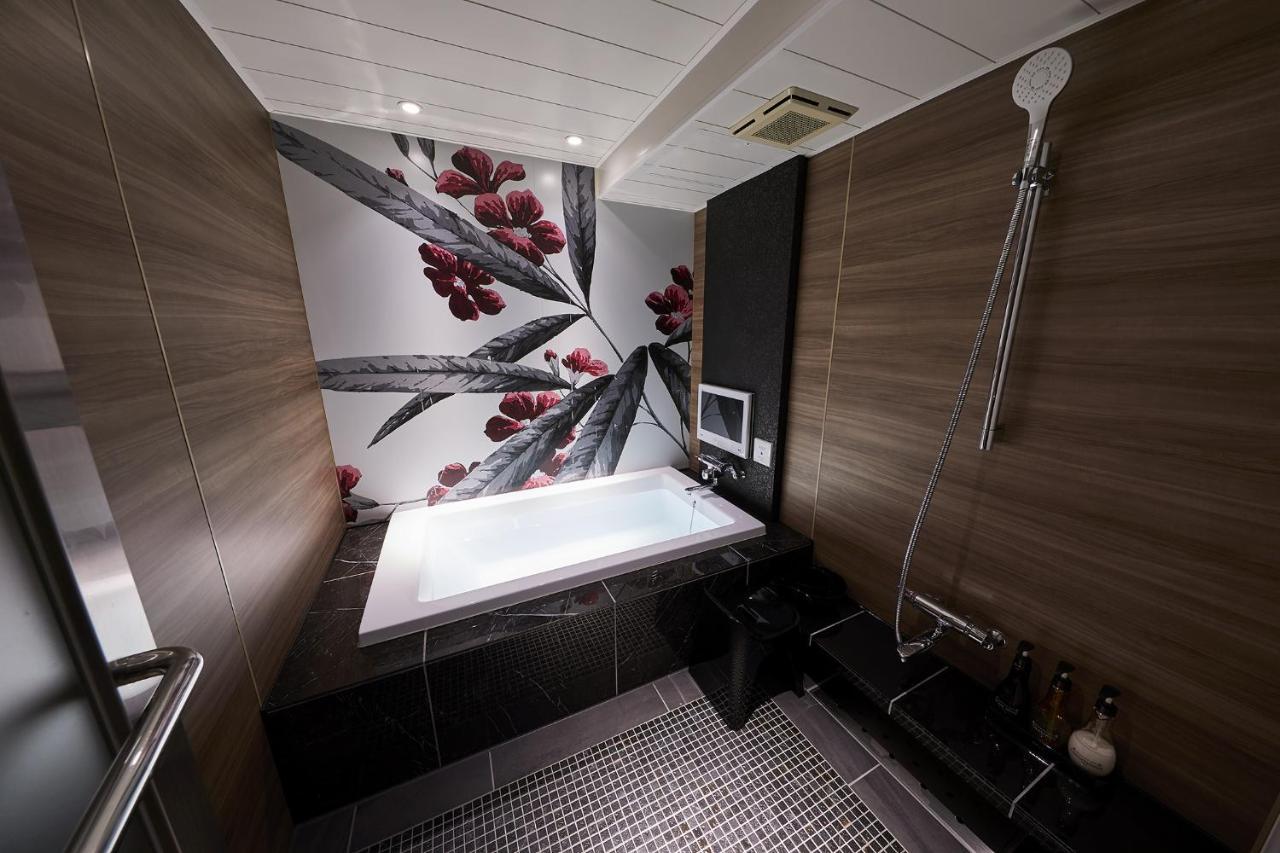 Hotel Sen (Adults Only) Oszaka Kültér fotó