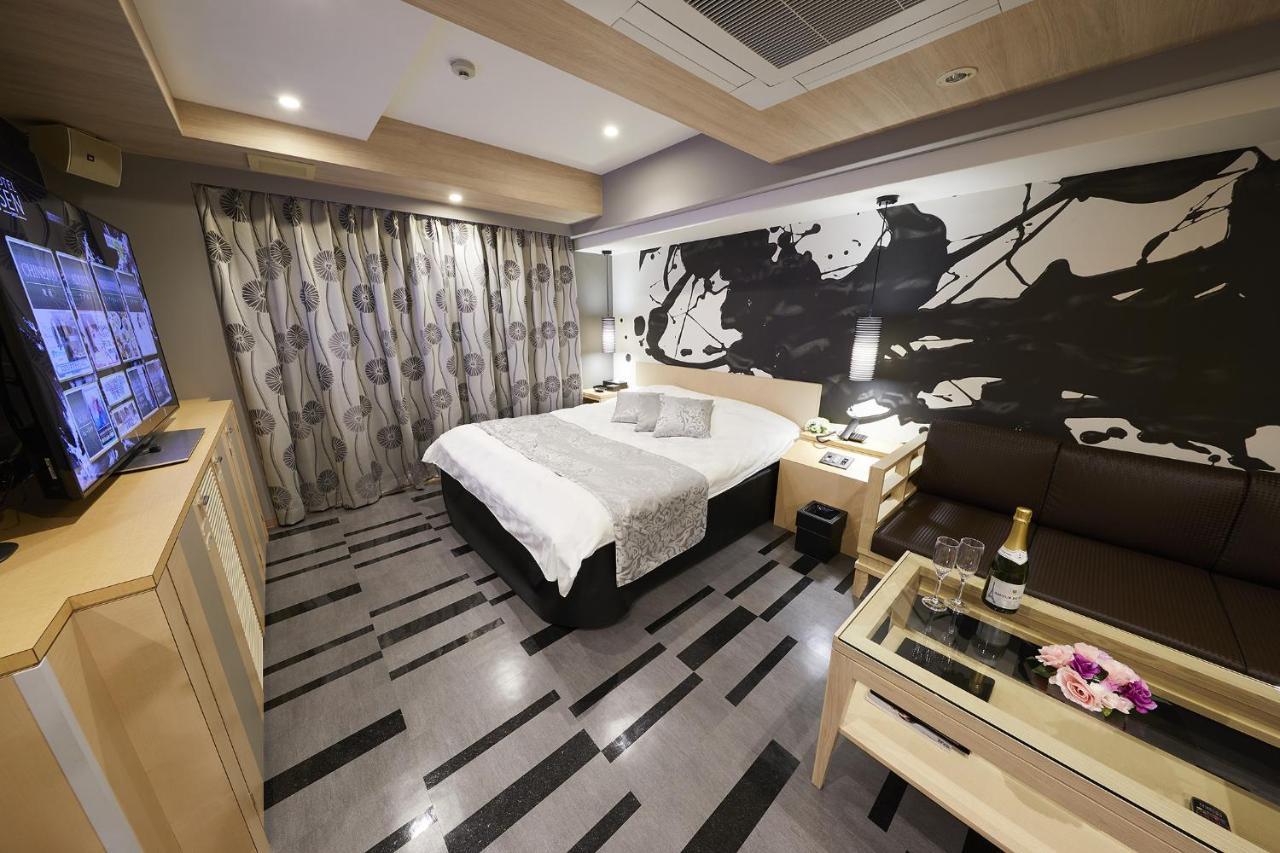Hotel Sen (Adults Only) Oszaka Kültér fotó